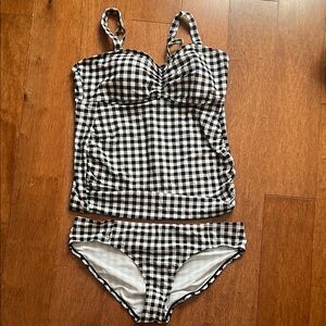 Motherhood Maternity Beach Bump Black/White Gingham Tankini Set